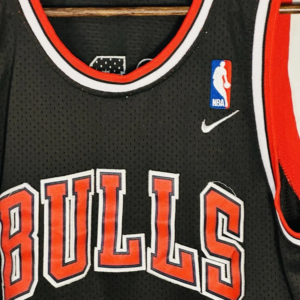 Vintage 90's Nike Chicago Bulls Jersey NBA Jordan #23 Men's Med EUC - Picture 4 of 8
